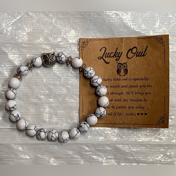 Lucky Owl Jewelry - NWOT Howlite Beaded Lucky Owl Bracelet